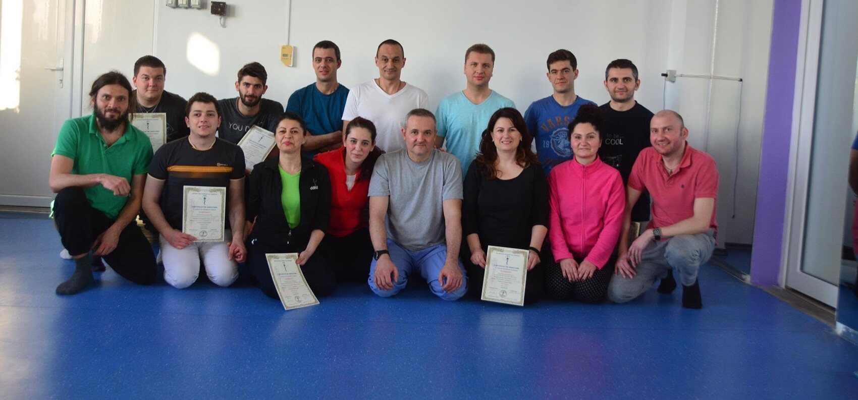 Ceremonie de certificare Yumeiho — Daniel alături de grupul de terapeuți