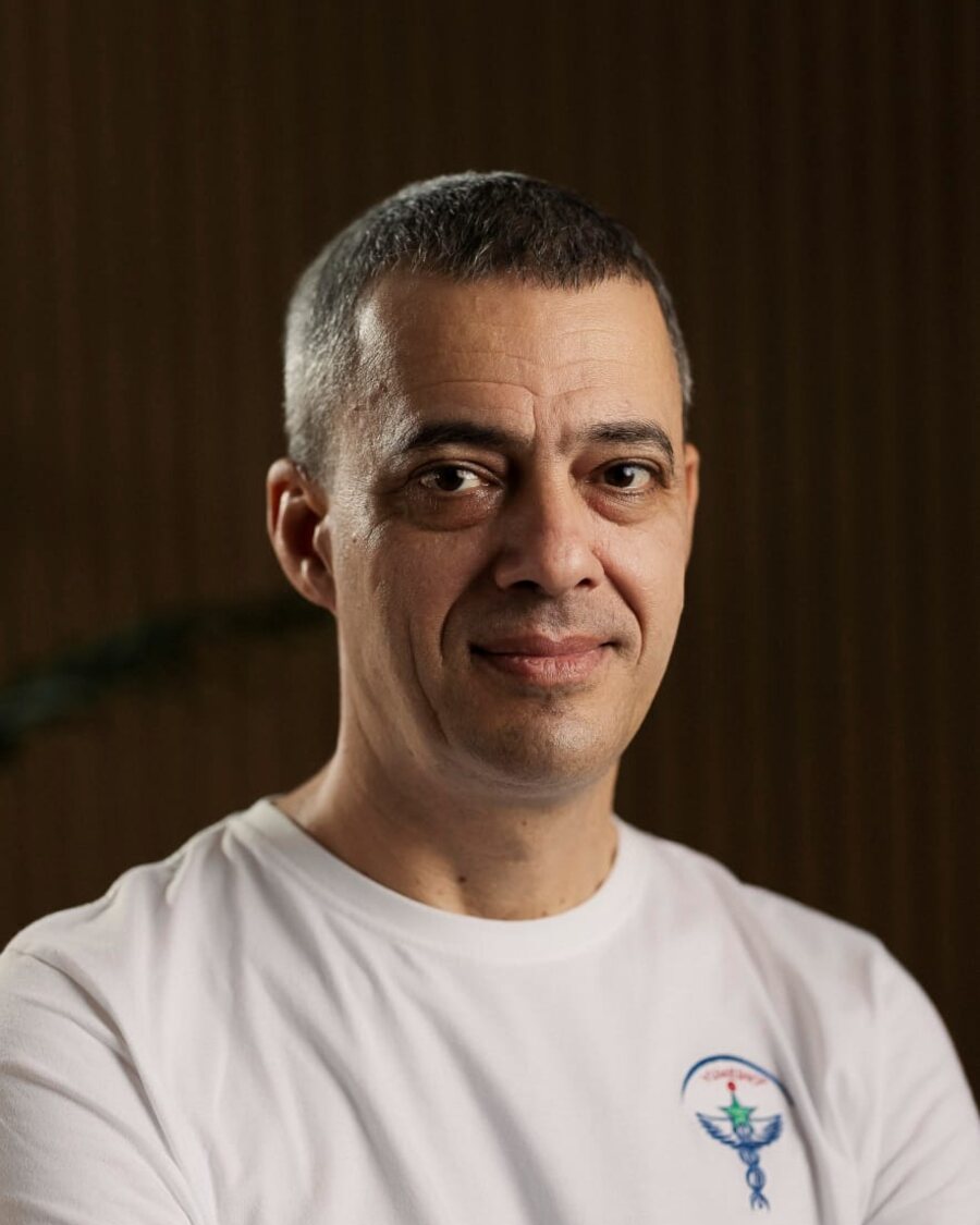 Portret Daniel Niculae, terapeut Yumeiho gradul 3 și licențiat în kinetoterapie, București
